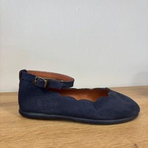 MERCEDITA ONDAS MARINO